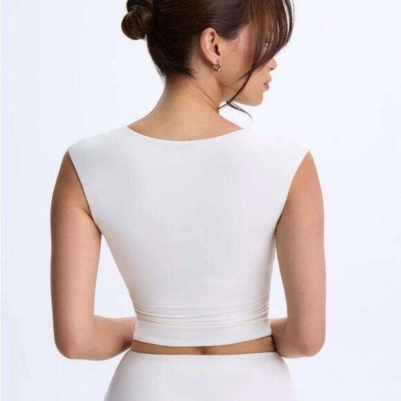 Oh Polly White Crop Top - Picture 2 of 7